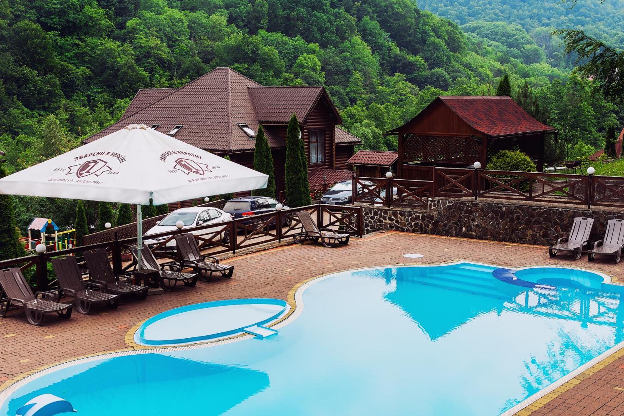 Sadyba Sribne Dzherelo Hotel Ilnytsya Exterior photo